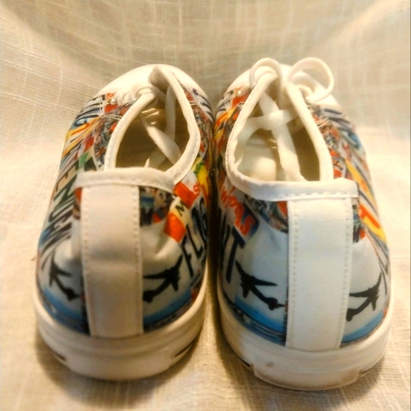 "Flight Attendant " low top sneakers - Picture 4 of 7